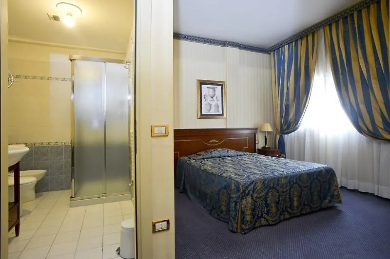 Hotel Zanhotel Europa Bolonia