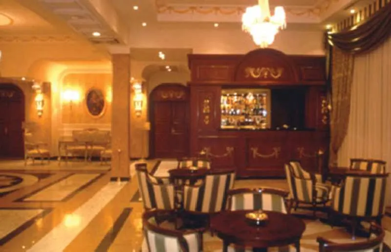 Hotel Zanhotel Europa Bolonia