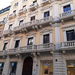Umberto House 3* קטאניה