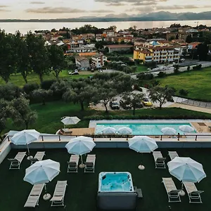 https://residence-monsurei-luxury-apartments-bardolino.hotelinveneto.com